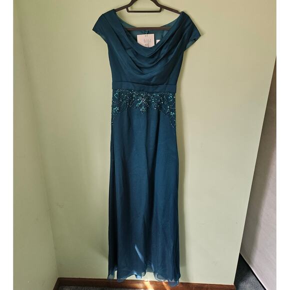 Jade by Jasmine Elegant Gown Special Occasion Bridesmaid Prom Dress Size 2 - Picture 5 of 16